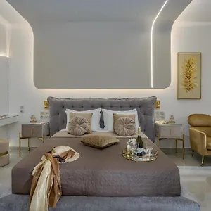 https://miramare-suites-by-estia.rethymnohotels.net