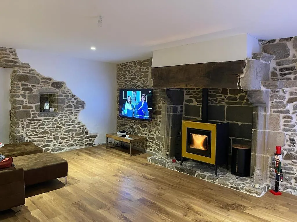 Appart Halo Et Duplex Les Filles Dinan Apartment